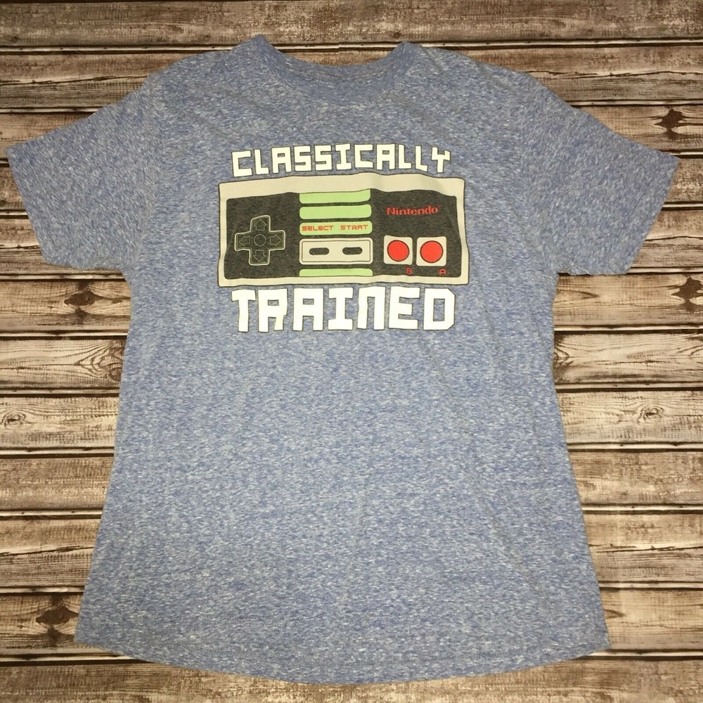 Mens size L blue classical nintendo remote shirt